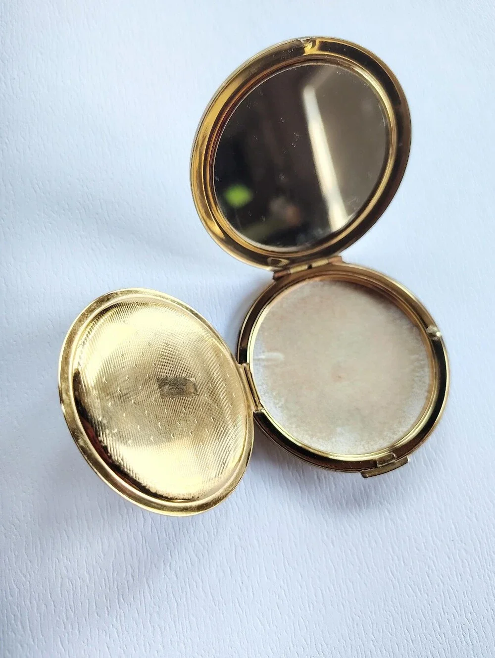 Vintage Stratton Powder Compact Mirror Made in England Art Deco Lady Vanity Gold